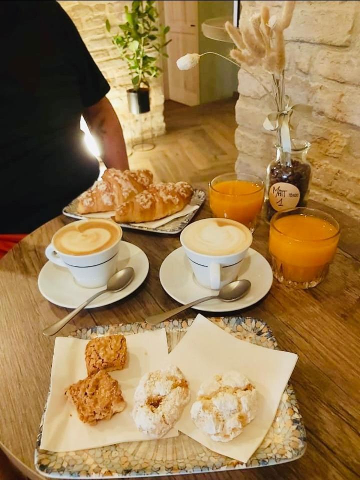 Palazzo Benucci Bed & Breakfast San Gimignano Eksteriør bilde